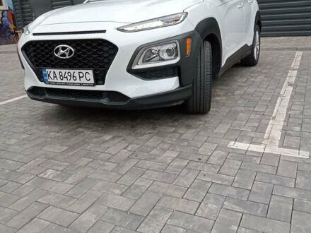 Белый Хендай Kona, объемом двигателя 2 л и пробегом 8 тыс. км за 17800 $, фото 1 на Automoto.ua