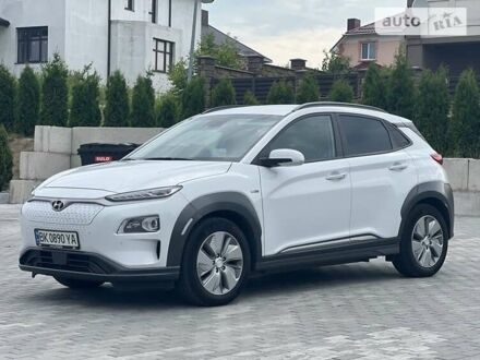 Білий Хендай Kona, об'ємом двигуна 0 л та пробігом 14 тис. км за 29500 $, фото 1 на Automoto.ua