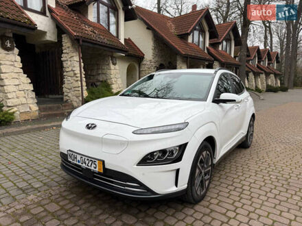 Білий Хендай Kona, об'ємом двигуна 0 л та пробігом 65 тис. км за 17400 $, фото 1 на Automoto.ua