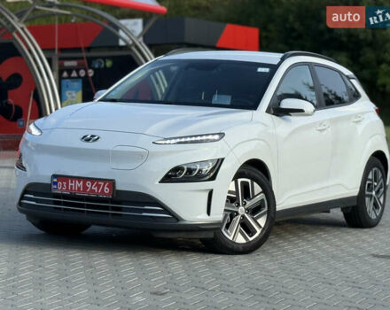 Белый Хендай Kona, объемом двигателя 0 л и пробегом 57 тыс. км за 19800 $, фото 1 на Automoto.ua