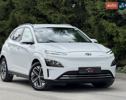 Білий Хендай Kona, об'ємом двигуна 0 л та пробігом 43 тис. км за 16700 $, фото 1 на Automoto.ua