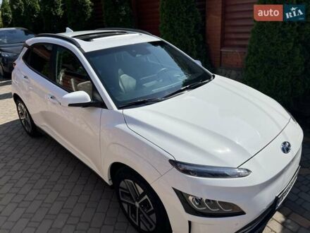 Белый Хендай Kona, объемом двигателя 0 л и пробегом 60 тыс. км за 22800 $, фото 1 на Automoto.ua