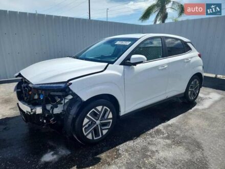 Белый Хендай Kona, объемом двигателя 0 л и пробегом 23 тыс. км за 14900 $, фото 1 на Automoto.ua