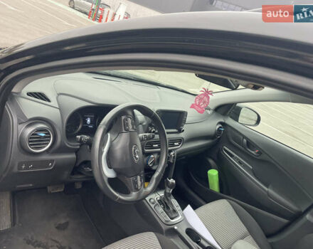 Хендай Kona 2018 в Буче на Automoto.ua Черный Хендай Kona, объемом двигателя 2 л и пробегом 150 тыс. км за 15000 $, фото 4 на Automoto.ua