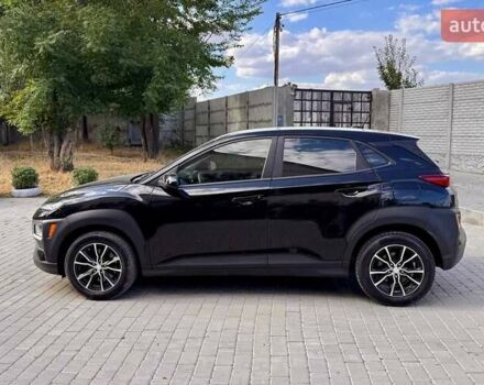 Черный Хендай Kona, объемом двигателя 2 л и пробегом 171 тыс. км за 15200 $, фото 1 на Automoto.ua