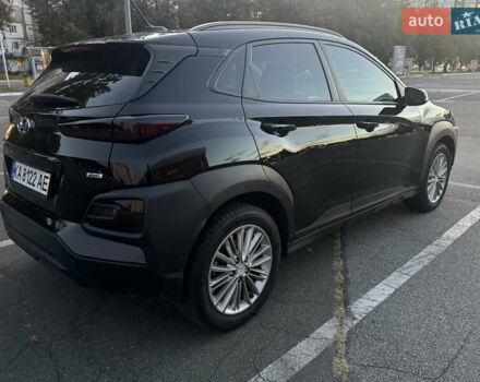 Хендай Kona 2018 в Броварах на Automoto.ua Черный Хендай Kona, объемом двигателя 2 л и пробегом 72 тыс. км за 17800 $, фото 1 на Automoto.ua