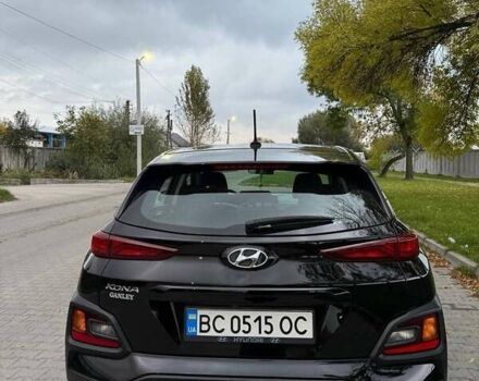 Черный Хендай Kona, объемом двигателя 2 л и пробегом 68 тыс. км за 15000 $, фото 7 на Automoto.ua