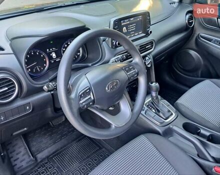 Черный Хендай Kona, объемом двигателя 2 л и пробегом 171 тыс. км за 15200 $, фото 14 на Automoto.ua