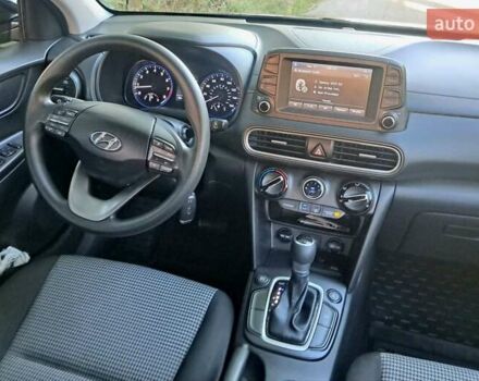 Черный Хендай Kona, объемом двигателя 2 л и пробегом 171 тыс. км за 15200 $, фото 17 на Automoto.ua