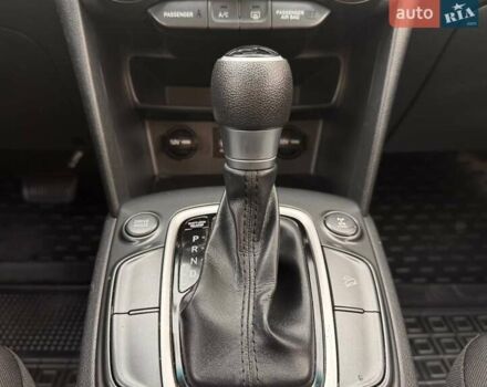 Черный Хендай Kona, объемом двигателя 2 л и пробегом 171 тыс. км за 15200 $, фото 13 на Automoto.ua