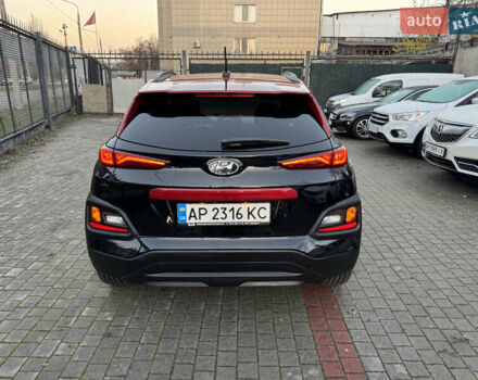 Черный Хендай Kona, объемом двигателя 2 л и пробегом 80 тыс. км за 11200 $, фото 5 на Automoto.ua