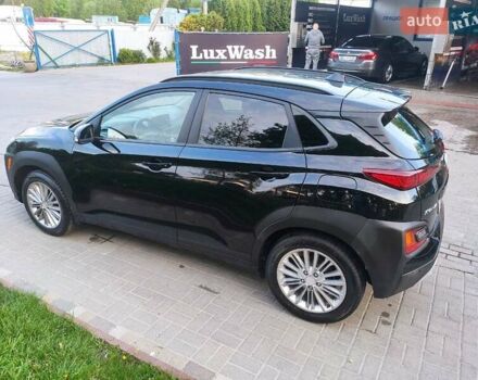 Черный Хендай Kona, объемом двигателя 2 л и пробегом 117 тыс. км за 15600 $, фото 2 на Automoto.ua