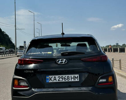 Черный Хендай Kona, объемом двигателя 2 л и пробегом 106 тыс. км за 15000 $, фото 2 на Automoto.ua