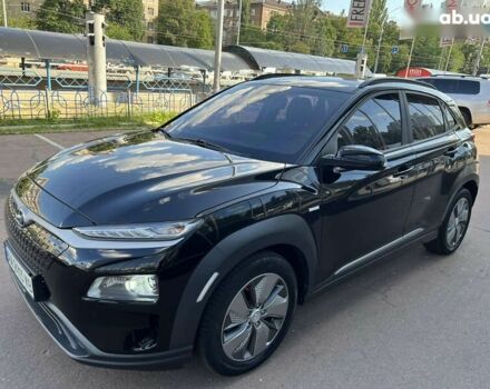 Чорний Хендай Kona, об'ємом двигуна 0 л та пробігом 40 тис. км за 17900 $, фото 11 на Automoto.ua