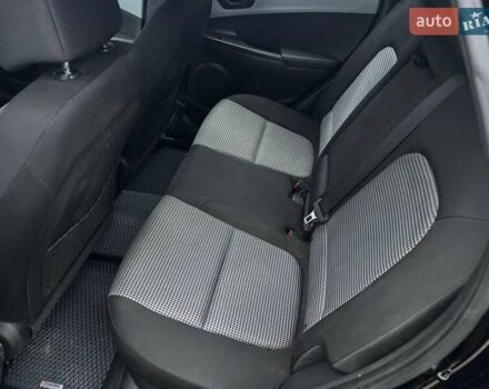 Черный Хендай Kona, объемом двигателя 2 л и пробегом 125 тыс. км за 11490 $, фото 14 на Automoto.ua