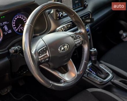 Черный Хендай Kona, объемом двигателя 1.59 л и пробегом 94 тыс. км за 16500 $, фото 9 на Automoto.ua