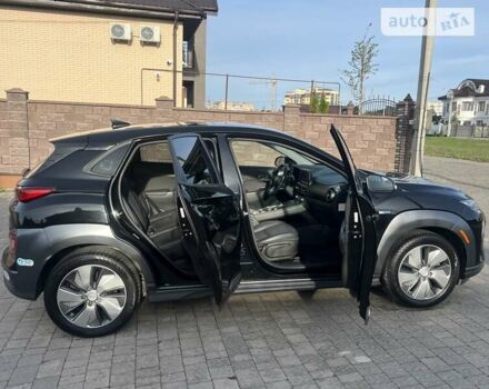 Чорний Хендай Kona, об'ємом двигуна 0 л та пробігом 160 тис. км за 17500 $, фото 6 на Automoto.ua