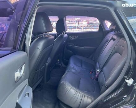 Чорний Хендай Kona, об'ємом двигуна 0 л та пробігом 40 тис. км за 17900 $, фото 20 на Automoto.ua