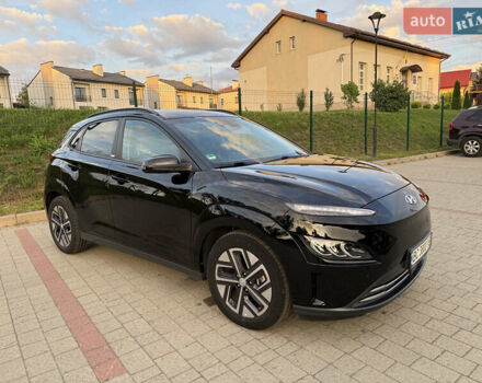 Черный Хендай Kona, объемом двигателя 0 л и пробегом 34 тыс. км за 19800 $, фото 32 на Automoto.ua