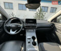 Чорний Хендай Kona, об'ємом двигуна 0 л та пробігом 100 тис. км за 16999 $, фото 26 на Automoto.ua
