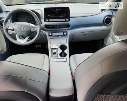 Черный Хендай Kona, объемом двигателя 0 л и пробегом 34 тыс. км за 20500 $, фото 15 на Automoto.ua