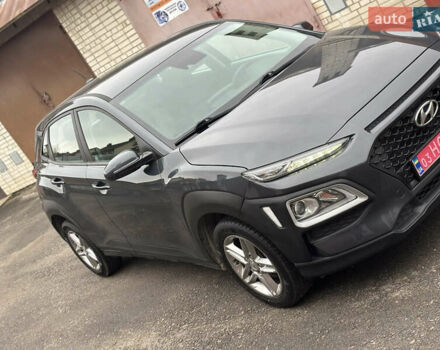 Чорний Хендай Kona, об'ємом двигуна 2 л та пробігом 137 тис. км за 14800 $, фото 5 на Automoto.ua