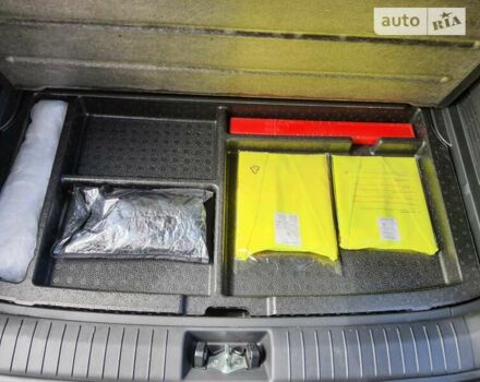 Черный Хендай Kona, объемом двигателя 0 л и пробегом 34 тыс. км за 20500 $, фото 7 на Automoto.ua