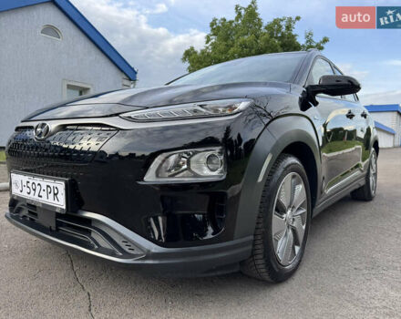 Черный Хендай Kona, объемом двигателя 0 л и пробегом 101 тыс. км за 15500 $, фото 8 на Automoto.ua