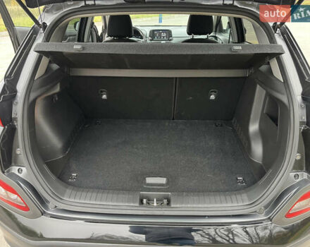 Чорний Хендай Kona, об'ємом двигуна 0 л та пробігом 41 тис. км за 17500 $, фото 33 на Automoto.ua