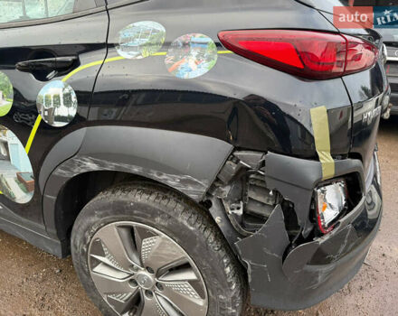 Чорний Хендай Kona, об'ємом двигуна 0 л та пробігом 48 тис. км за 11800 $, фото 28 на Automoto.ua