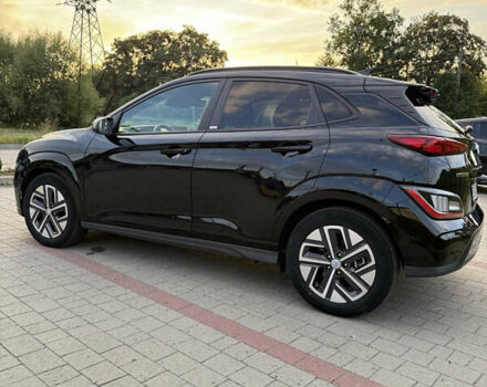 Черный Хендай Kona, объемом двигателя 0 л и пробегом 34 тыс. км за 19800 $, фото 19 на Automoto.ua