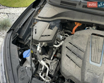 Черный Хендай Kona, объемом двигателя 0 л и пробегом 34 тыс. км за 19800 $, фото 68 на Automoto.ua