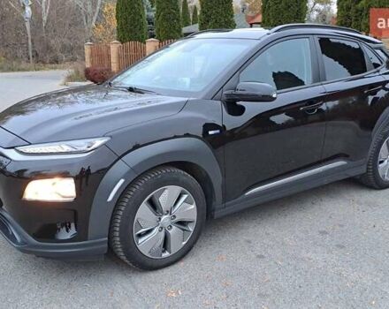 Черный Хендай Kona, объемом двигателя 0 л и пробегом 102 тыс. км за 17999 $, фото 4 на Automoto.ua