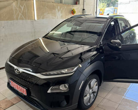 Черный Хендай Kona, объемом двигателя 0 л и пробегом 83 тыс. км за 16900 $, фото 22 на Automoto.ua