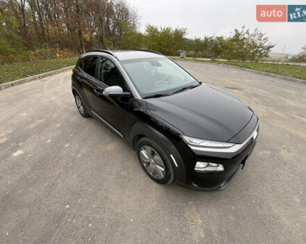 Чорний Хендай Kona, об'ємом двигуна 0 л та пробігом 41 тис. км за 17500 $, фото 10 на Automoto.ua
