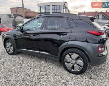 Черный Хендай Kona, объемом двигателя 0 л и пробегом 140 тыс. км за 17900 $, фото 6 на Automoto.ua