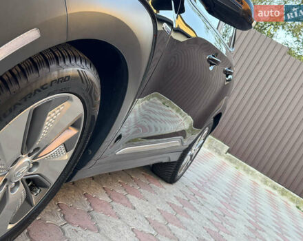 Черный Хендай Kona, объемом двигателя 0 л и пробегом 70 тыс. км за 16499 $, фото 57 на Automoto.ua