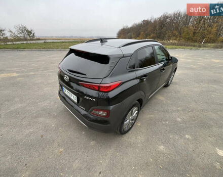 Чорний Хендай Kona, об'ємом двигуна 0 л та пробігом 41 тис. км за 17500 $, фото 13 на Automoto.ua
