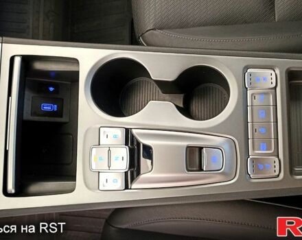 Чорний Хендай Kona, об'ємом двигуна 0 л та пробігом 60 тис. км за 22000 $, фото 12 на Automoto.ua