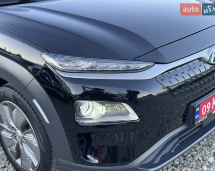 Черный Хендай Kona, объемом двигателя 0 л и пробегом 84 тыс. км за 17789 $, фото 19 на Automoto.ua