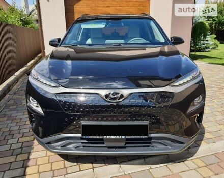 Черный Хендай Kona, объемом двигателя 0 л и пробегом 34 тыс. км за 20500 $, фото 2 на Automoto.ua