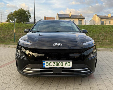 Черный Хендай Kona, объемом двигателя 0 л и пробегом 34 тыс. км за 19800 $, фото 1 на Automoto.ua