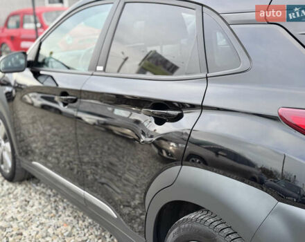 Черный Хендай Kona, объемом двигателя 0 л и пробегом 140 тыс. км за 17900 $, фото 8 на Automoto.ua