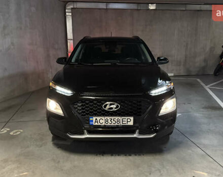 Чорний Хендай Kona, об'ємом двигуна 2 л та пробігом 31 тис. км за 18500 $, фото 4 на Automoto.ua