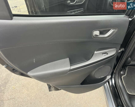 Чорний Хендай Kona, об'ємом двигуна 0 л та пробігом 41 тис. км за 17500 $, фото 26 на Automoto.ua