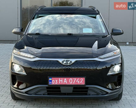 Черный Хендай Kona, объемом двигателя 0 л и пробегом 137 тыс. км за 16800 $, фото 6 на Automoto.ua