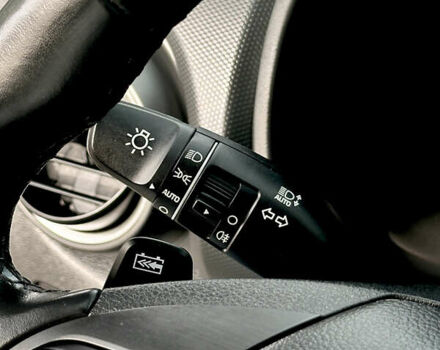 Черный Хендай Kona, объемом двигателя 0 л и пробегом 64 тыс. км за 22000 $, фото 23 на Automoto.ua