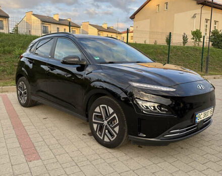 Черный Хендай Kona, объемом двигателя 0 л и пробегом 34 тыс. км за 19800 $, фото 8 на Automoto.ua