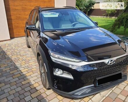 Черный Хендай Kona, объемом двигателя 0 л и пробегом 34 тыс. км за 20500 $, фото 1 на Automoto.ua