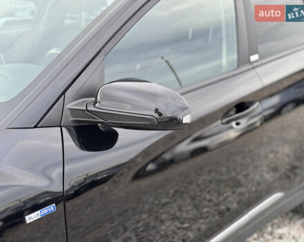 Черный Хендай Kona, объемом двигателя 0 л и пробегом 140 тыс. км за 17900 $, фото 31 на Automoto.ua